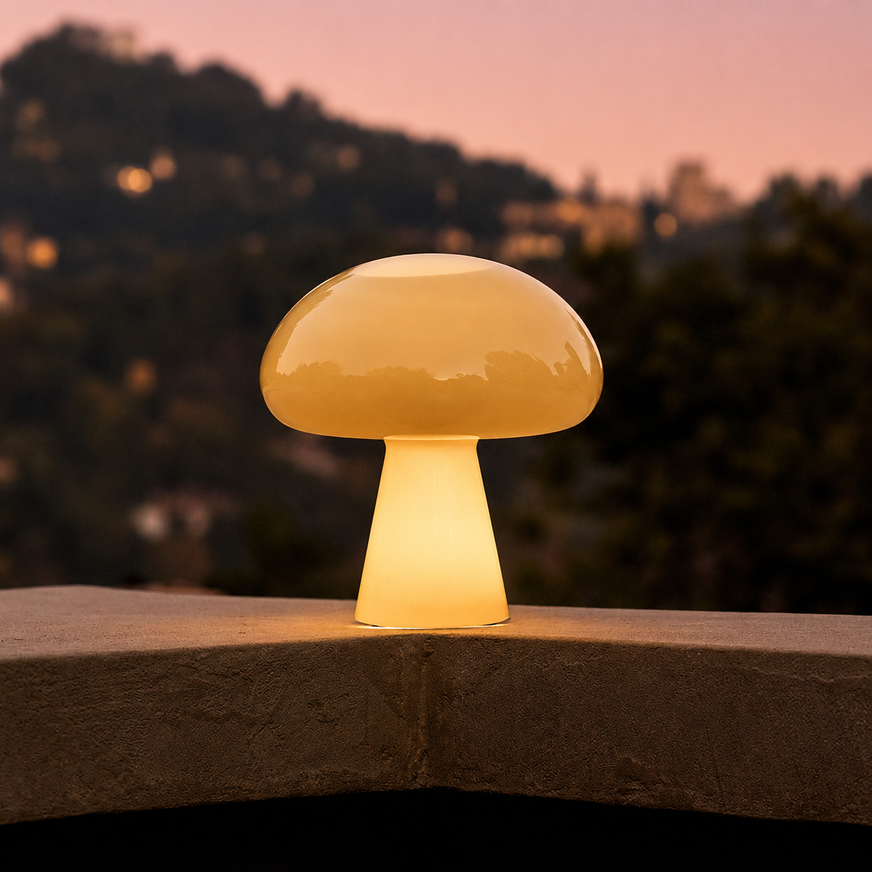 Glossy Mushroom Table Lamp
